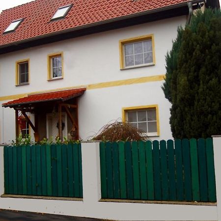 Gaestewohnung Am Thuemmlitzwald Grimma Esterno foto
